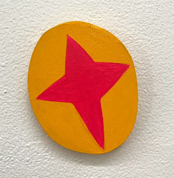 Martha Rich - yellow button (pink star)